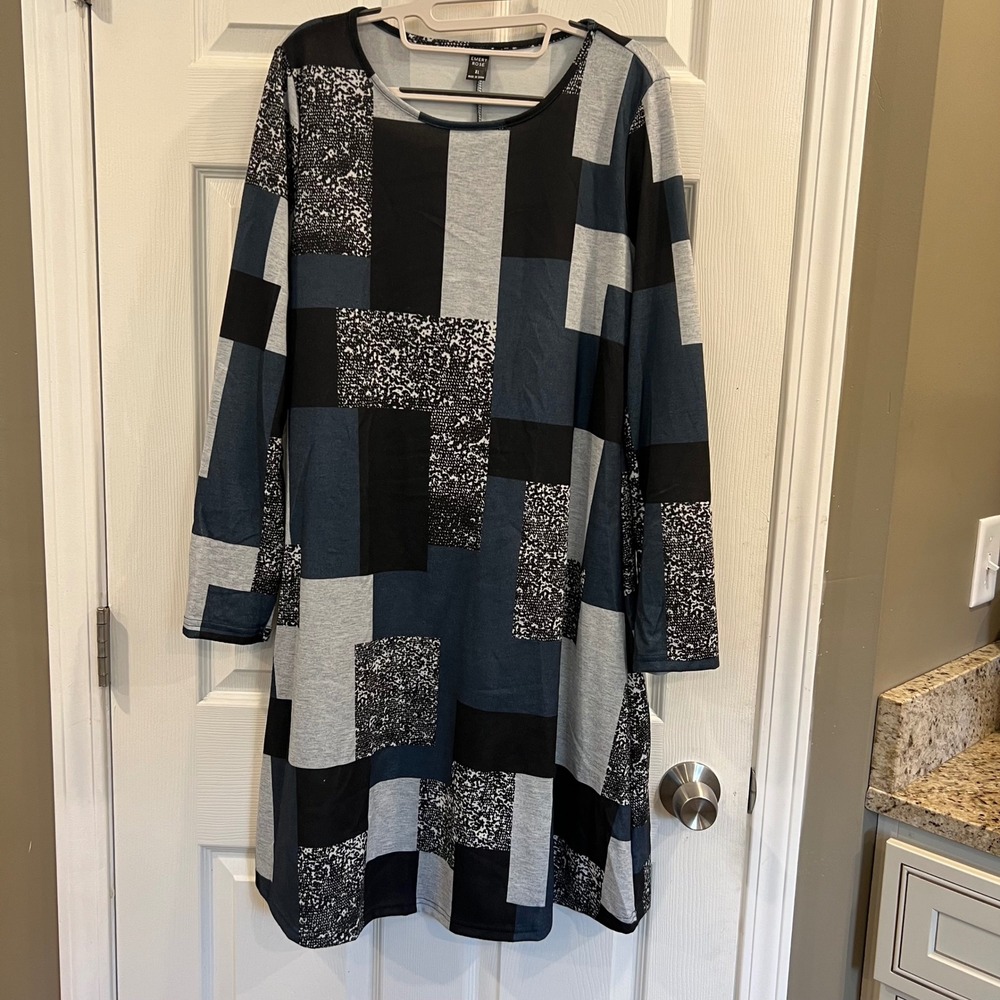 Emery Rose Womens XL Long Sleeve Geometric Patchwork Shift Dress Blue Black